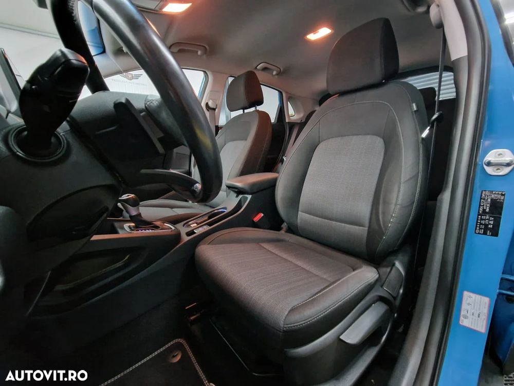 Hyundai KONA 1.6 GDI 141 CP 2WD 6DCT HEV Premium - 10