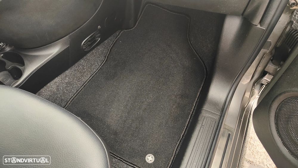 Fiat 500 1.0 Hybrid Connect - 21