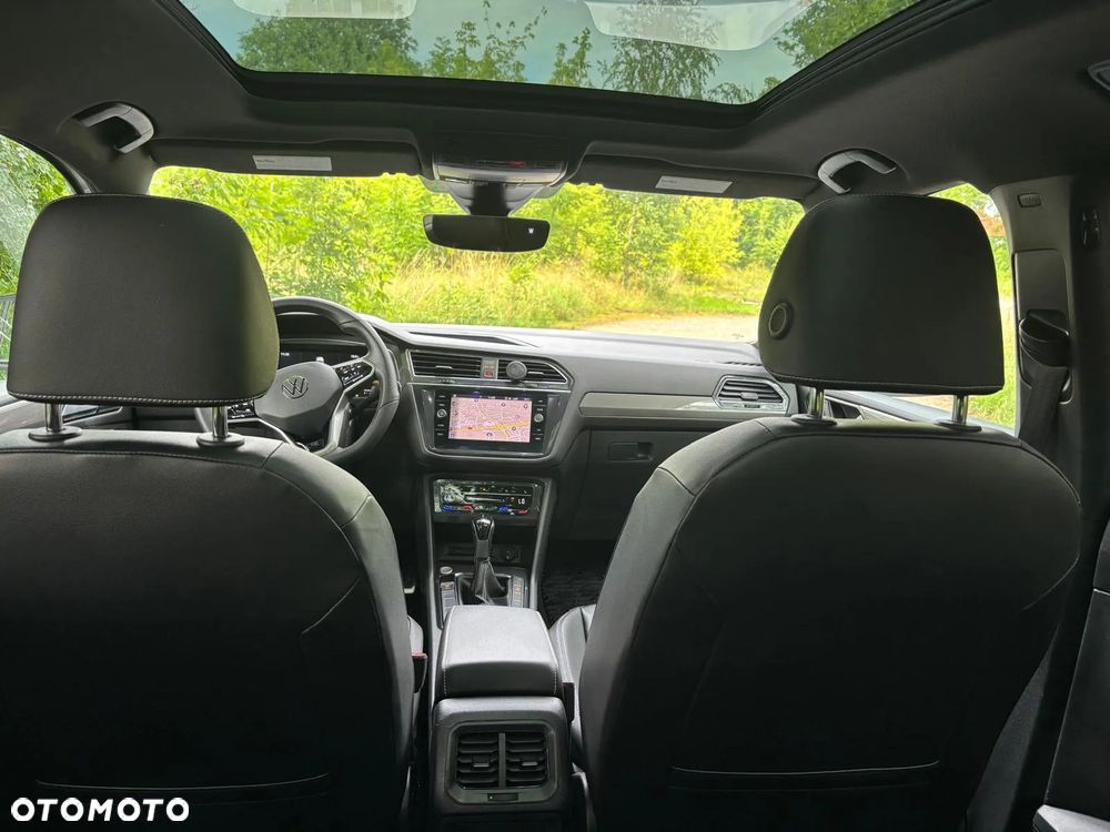 Volkswagen Tiguan - 10
