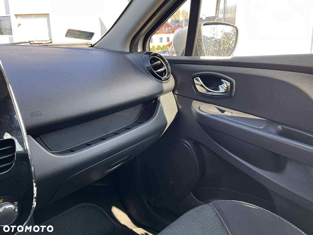 Renault Clio 1.5 dCi Life - 13