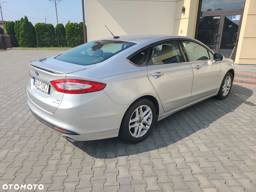Ford Fusion - 3