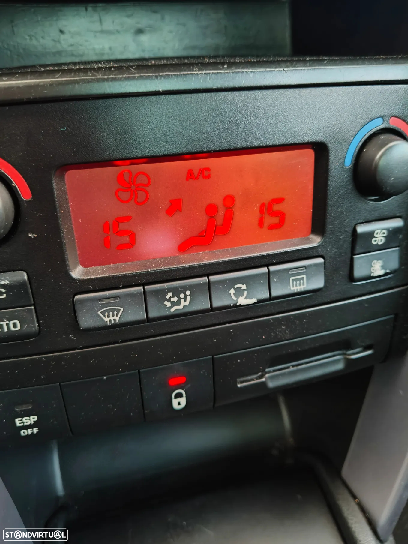 Peugeot 207 CC 1.6 HDi FAP Sport - 14