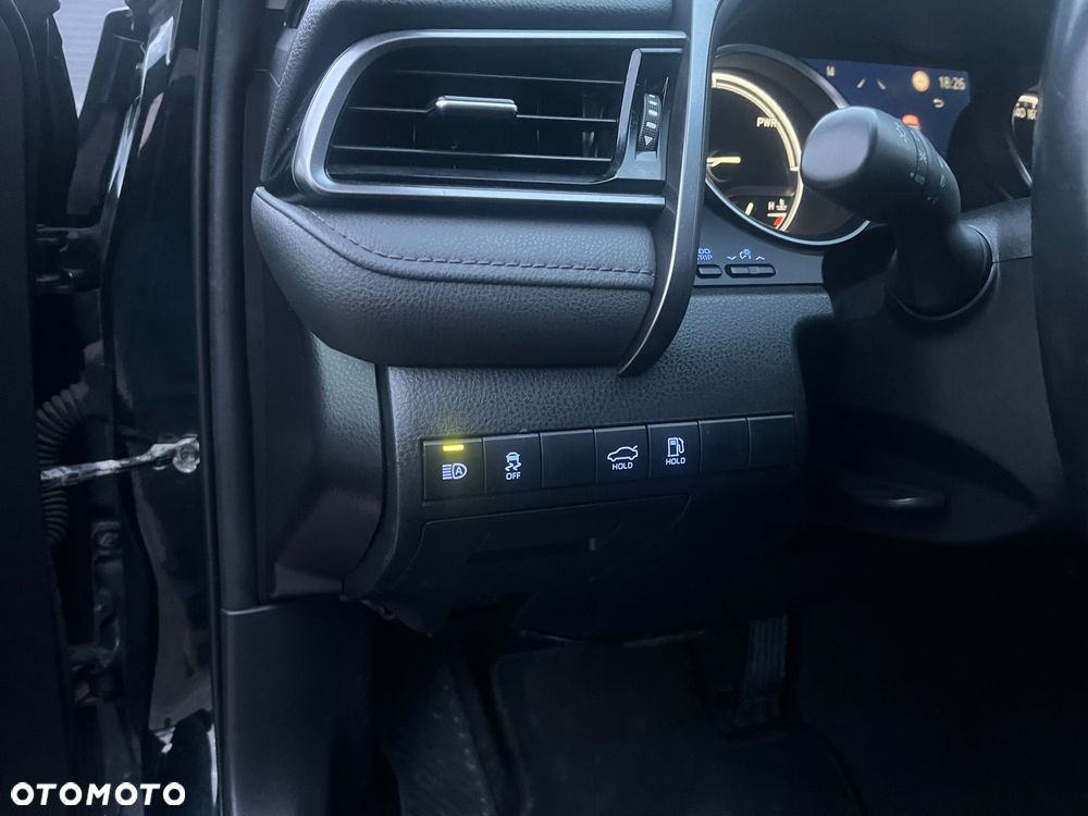 Toyota Camry 2.5 Hybrid Comfort CVT - 13