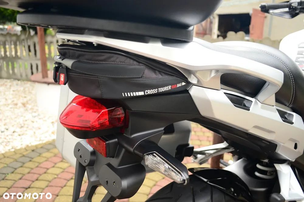 Honda VFR - 23
