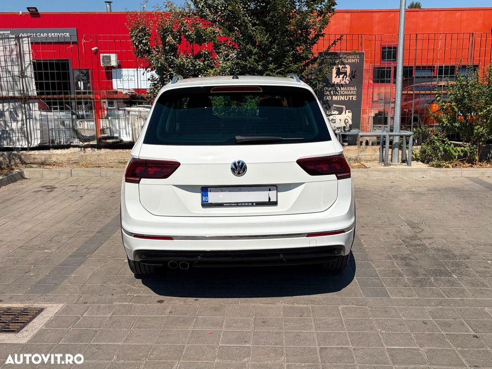 Volkswagen Tiguan - 4