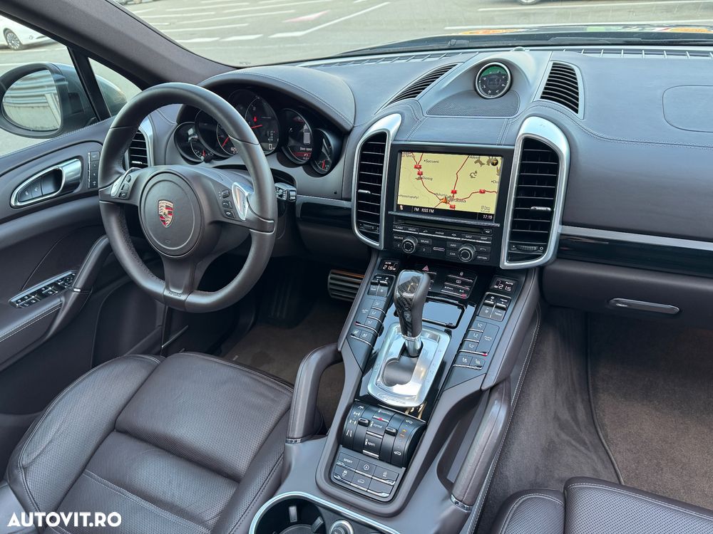 Porsche Cayenne Tiptronic S - 5