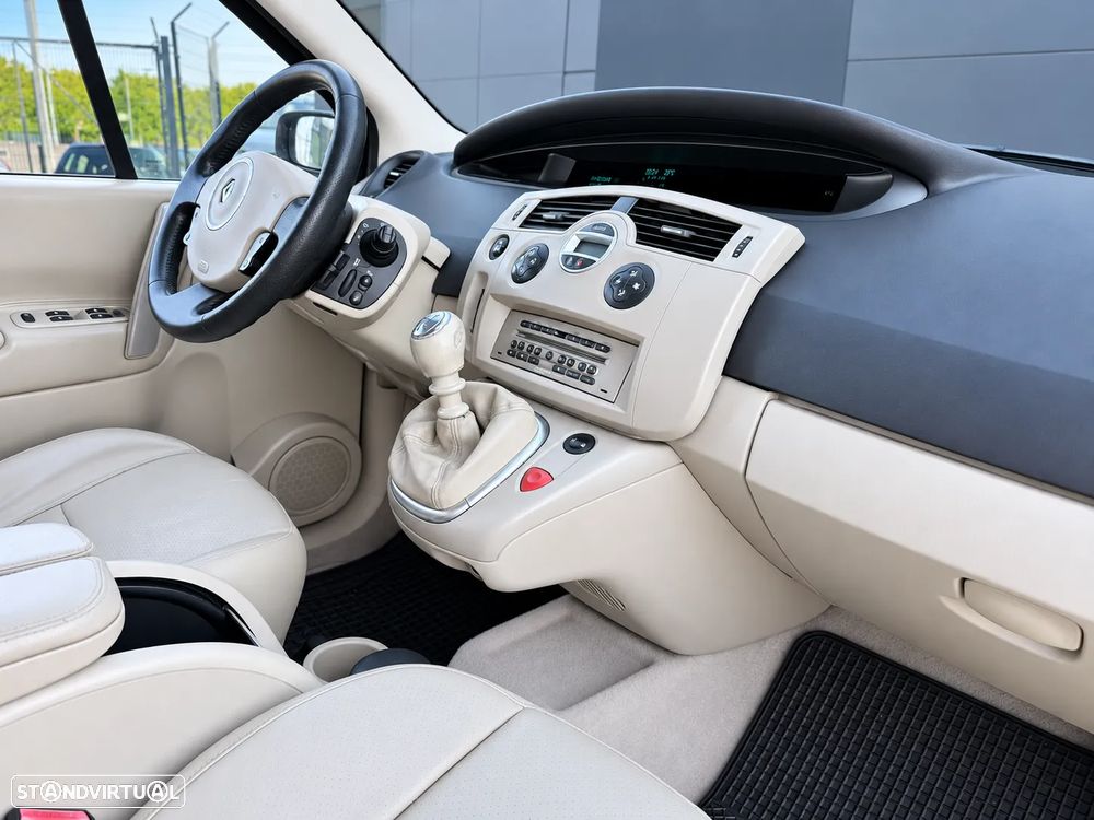 Renault Grand Scénic 1.5 dCi Pack Clim 7L. - 9