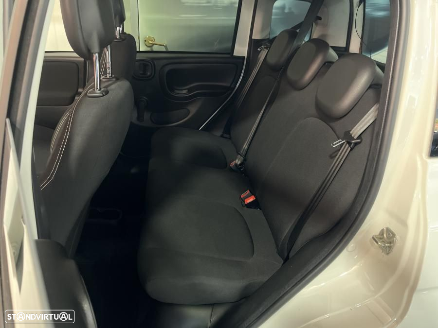 Fiat Panda 1.0 Hybrid City Cross - 21