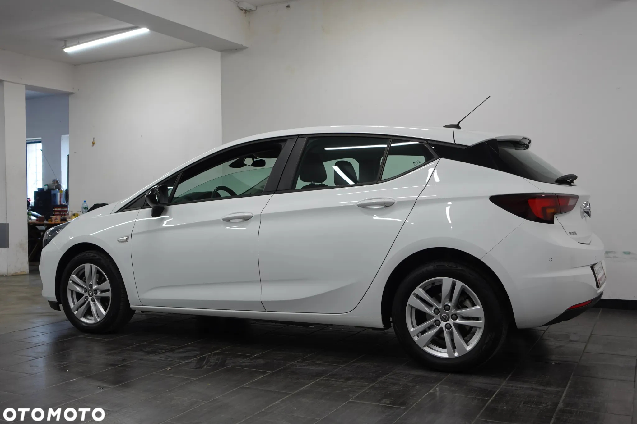 Opel Astra 1.5 D Start/Stop Elegance - 6