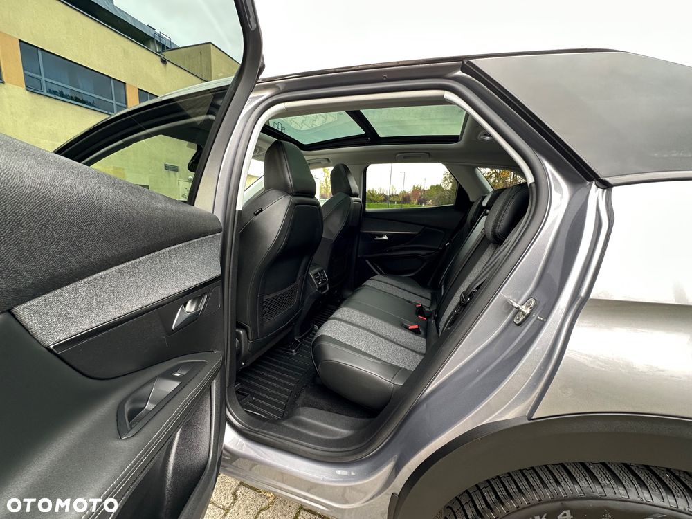 Peugeot 3008 BlueHDi 130 Stop & Start EAT8 Allure - 27