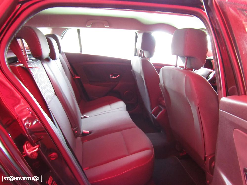 Renault Mégane Sport Tourer 1.5 dCi Dynamique S SS - 11