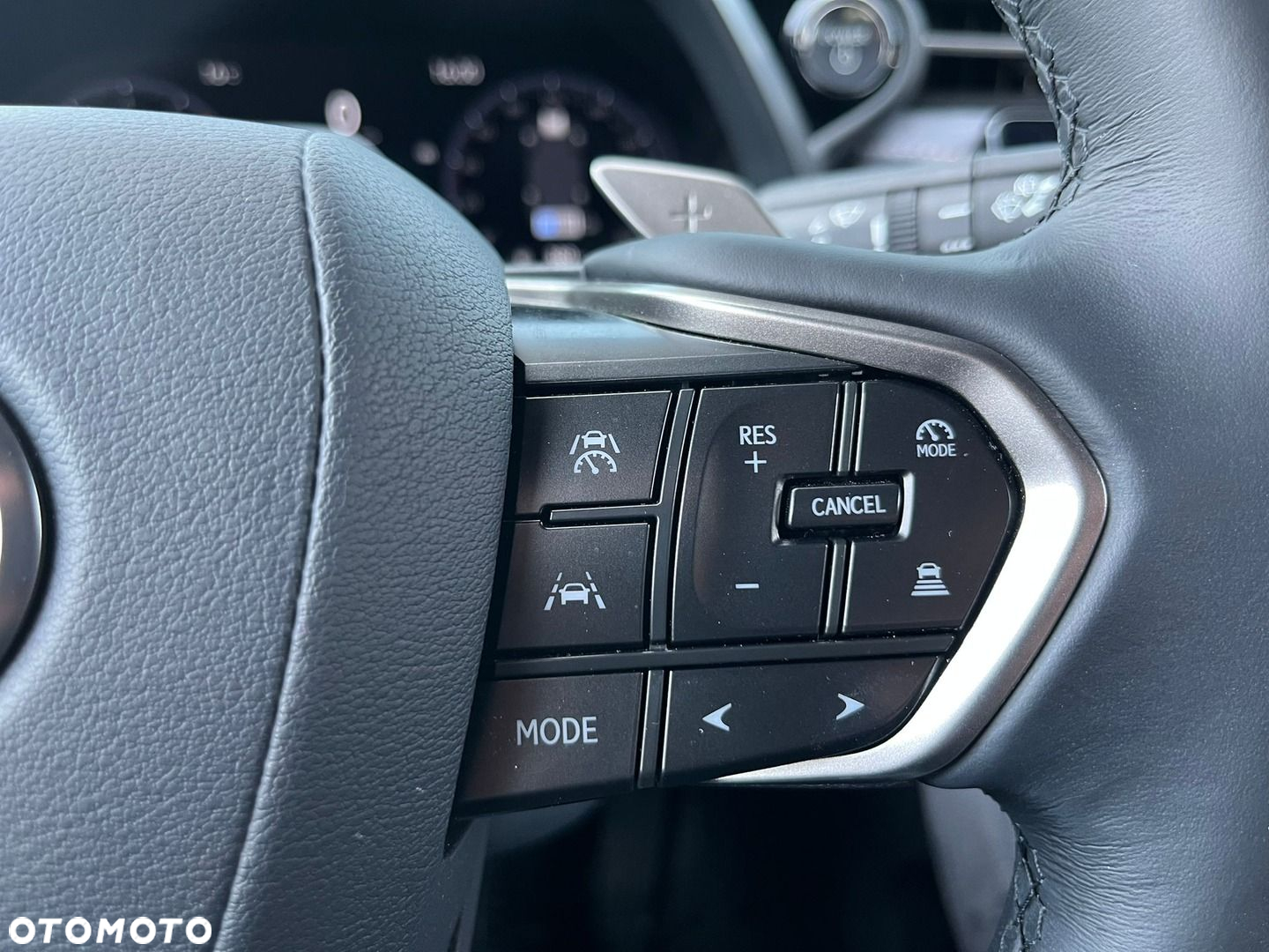 Lexus LBX 1.5 Hybrid Cool - 30