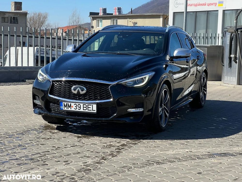 Infiniti Q30 2.2d DCT AWD Sport City Black - 1