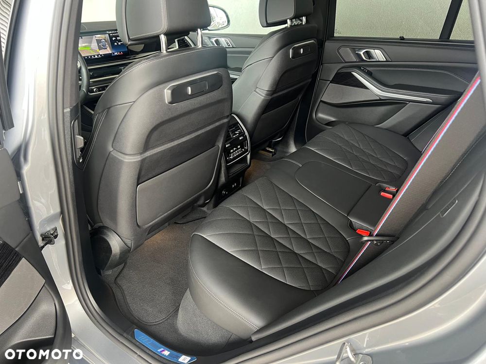 BMW X5 xDrive30d - 23