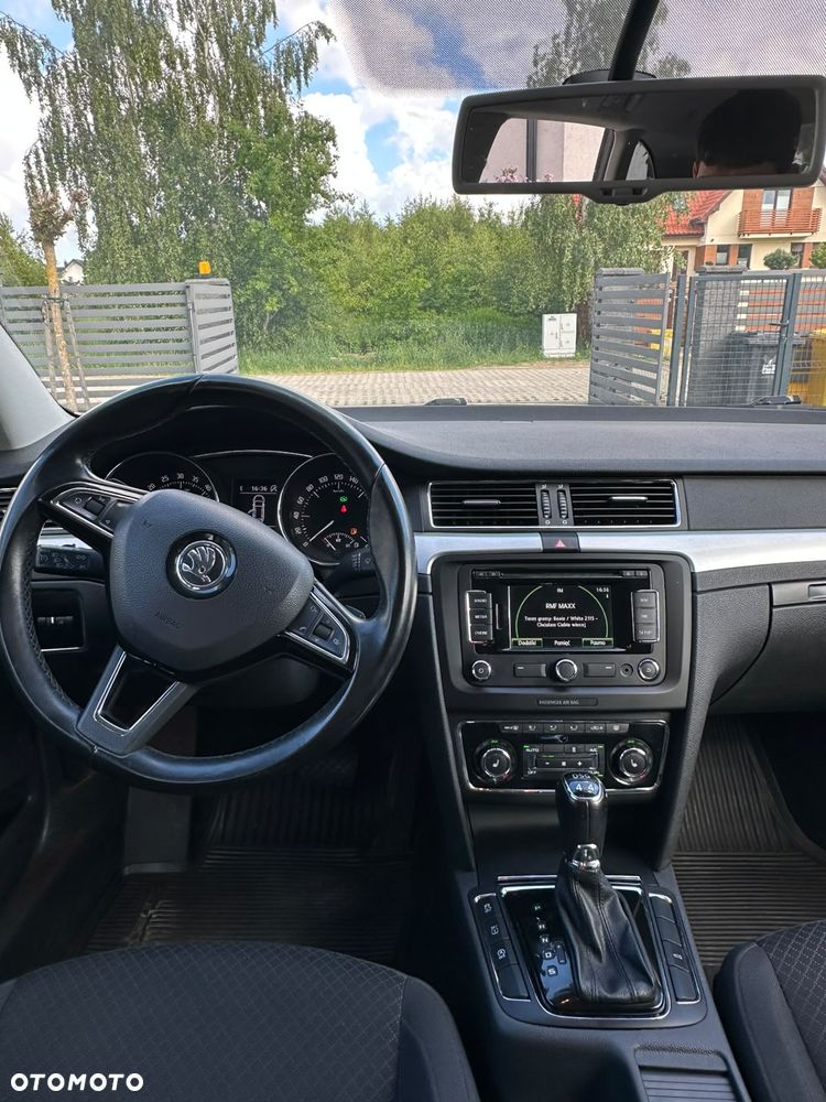 Skoda Superb 2.0 TDI 4x4 Business DSG - 18