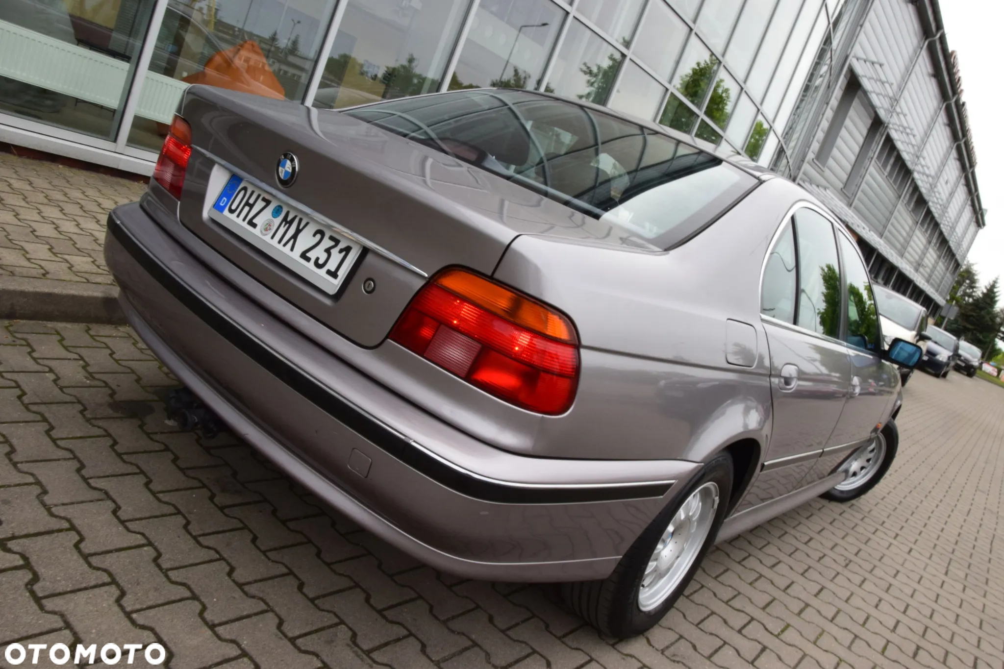 BMW Seria 5 523i - 12
