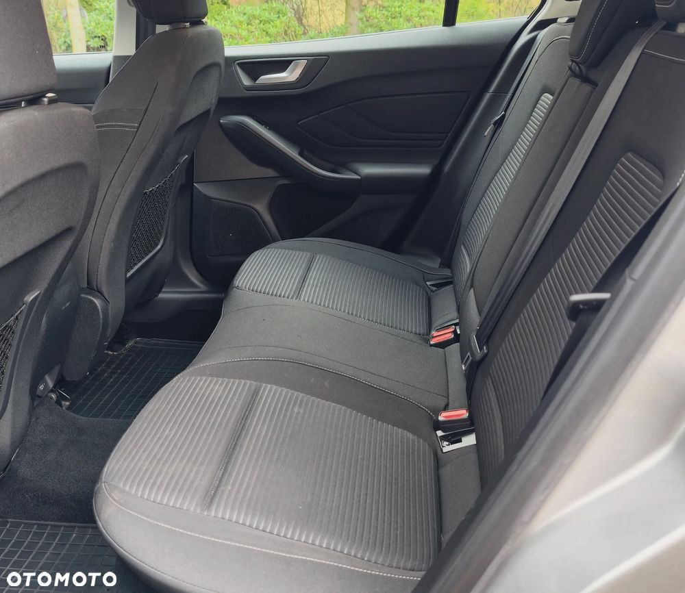 Ford Focus 1.5 EcoBlue SCR Titanium - 20