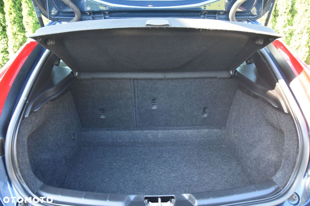 Volvo V40 D4 Drive-E Momentum - 22