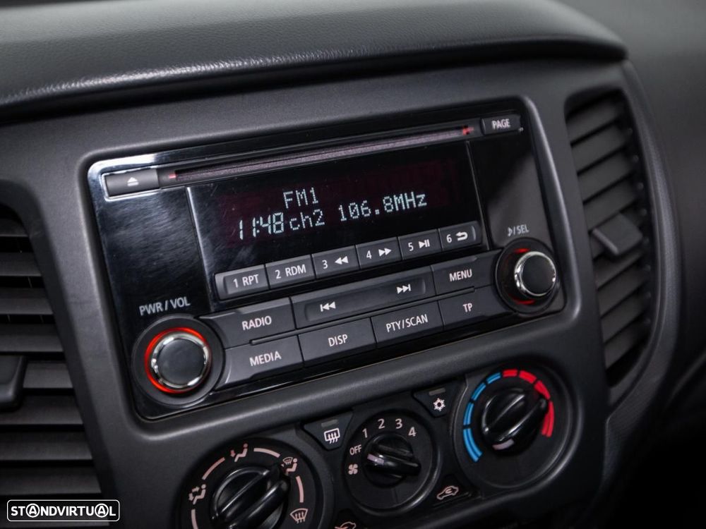 Mitsubishi L200 2.4 DI-D CLUB CAB INVITE 3L 4WD - 18