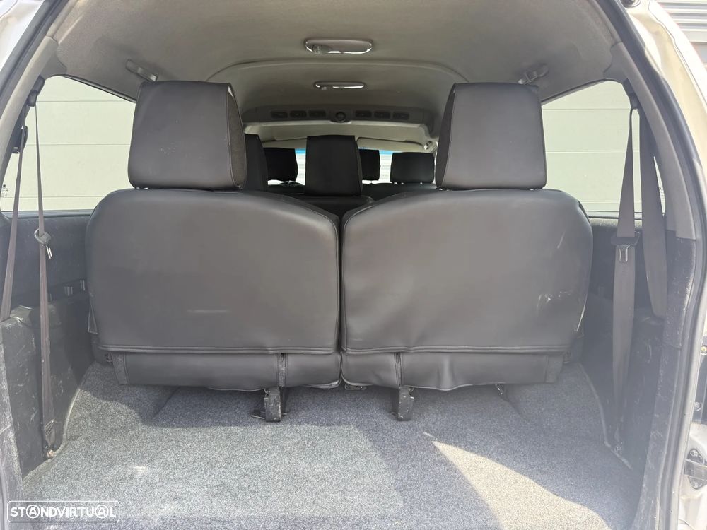 Hyundai H-1 - 23