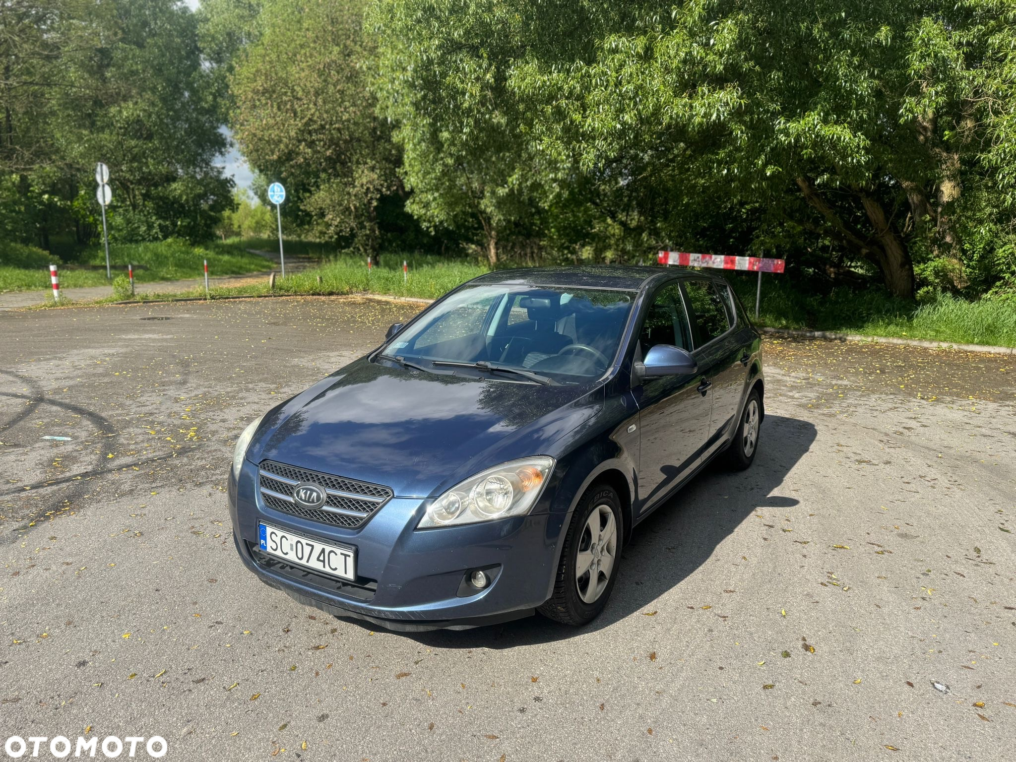 Kia Ceed Cee'd 2.0 crdi Comfort + - 5