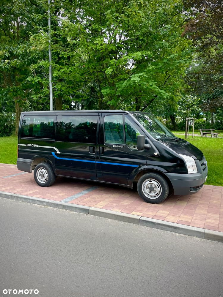 Ford Transit - 1
