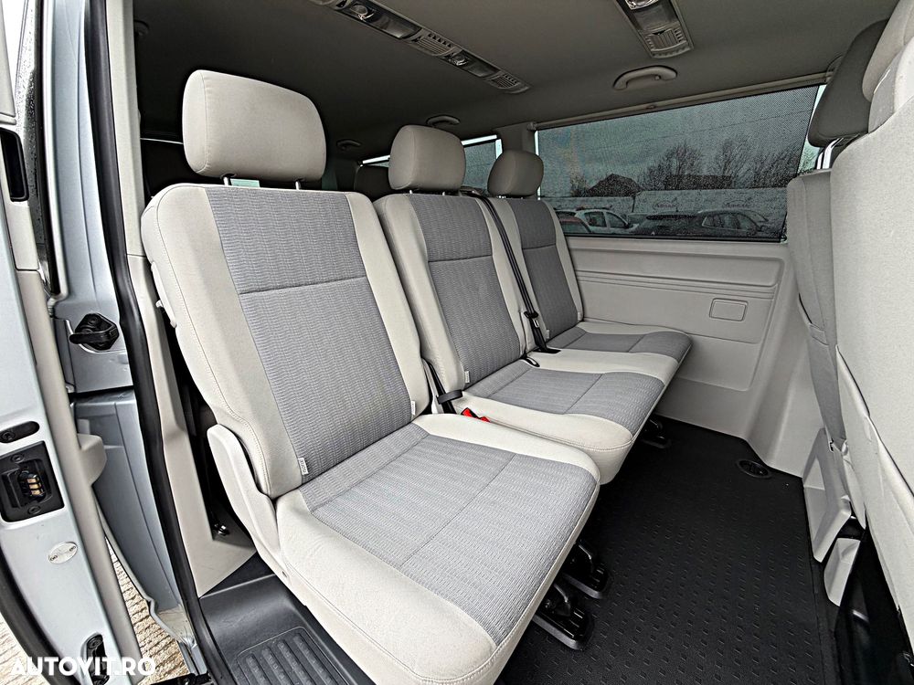 Volkswagen Caravelle - 25