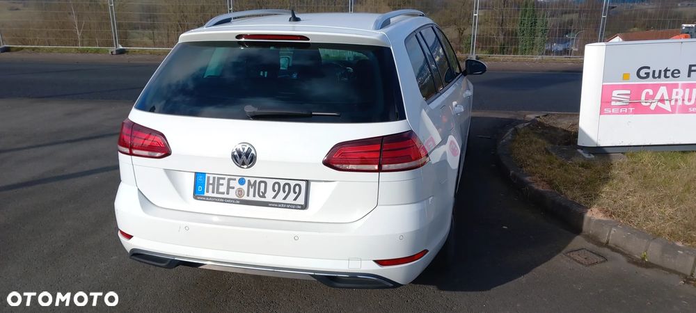 Volkswagen Golf 2.0 TDI Sound - 2