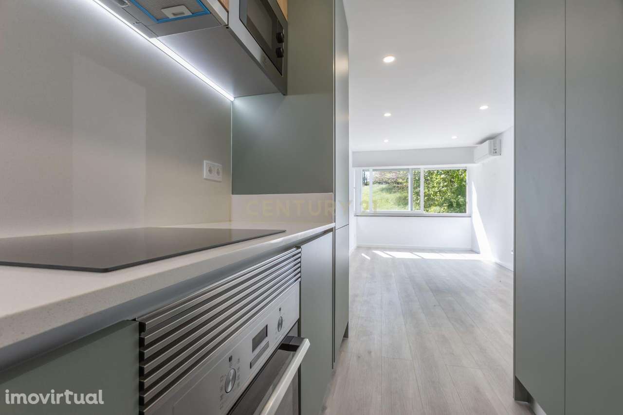 Arrendamento Apartamento T3 remodelado nos Olivais - Grande imagem: 2/19