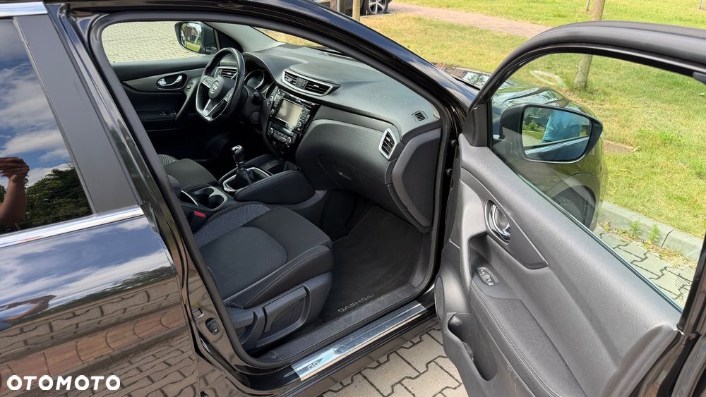 Nissan Qashqai 1.2 DIG-T N-Connecta - 14