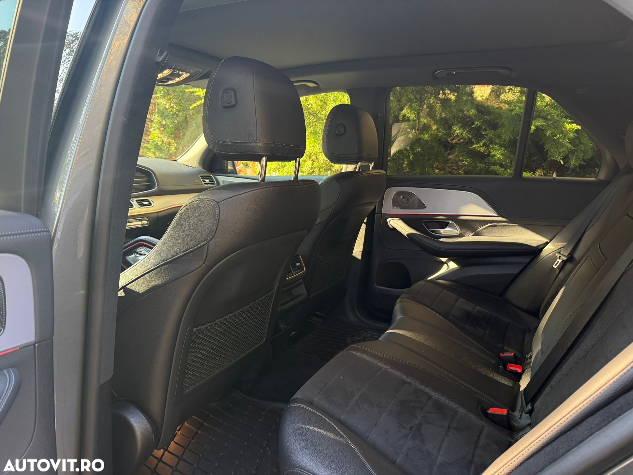 Mercedes-Benz GLE 350 d 4Matic 9G-TRONIC AMG Line - 26