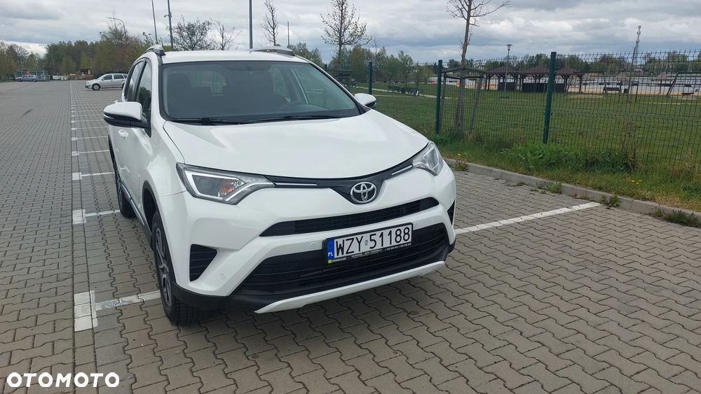 Toyota RAV4 - 7