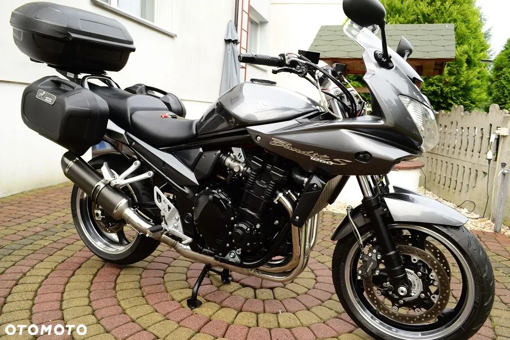 Suzuki Bandit - 10
