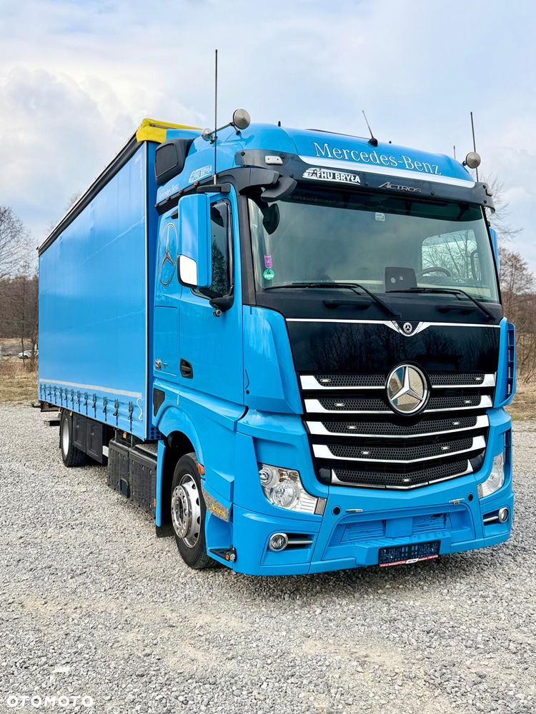 Mercedes-Benz ACTROS 1833 / FIRANKA/ WINDA / NOWY TACHOGRAF G2V2 / 19PALET / 8TON ŁADOWNOŚCI / AUTOMAT / DUŻY SILNIK  / SYPIALKA / SERWISOWANY / 2018 / JAK NOWY  / - 9