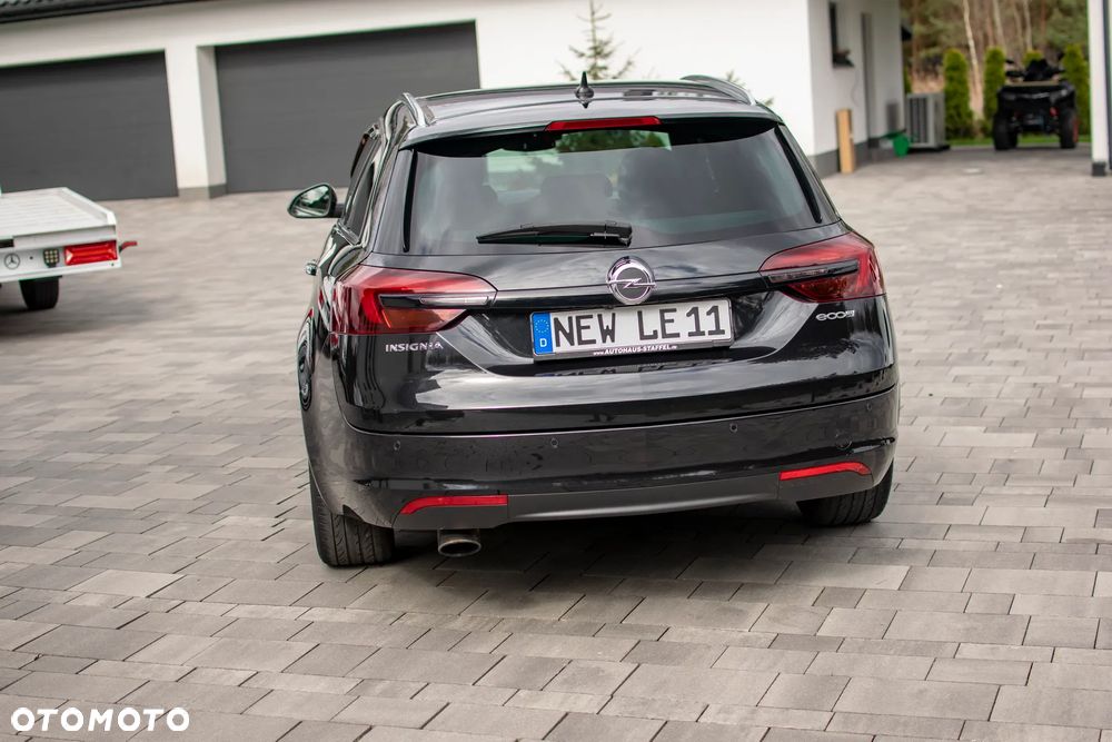 Opel Insignia - 13
