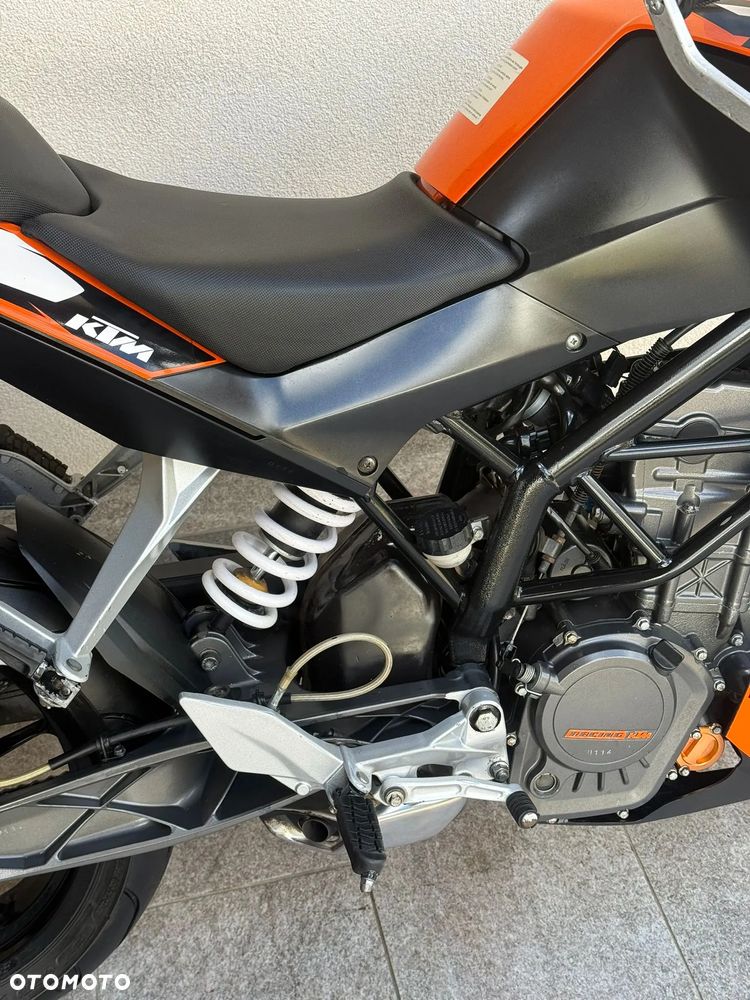 KTM Duke - 12