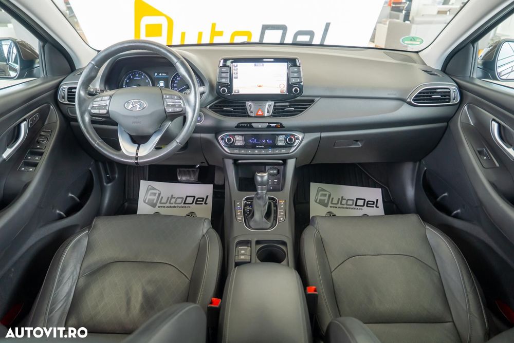 Hyundai i30 - 16