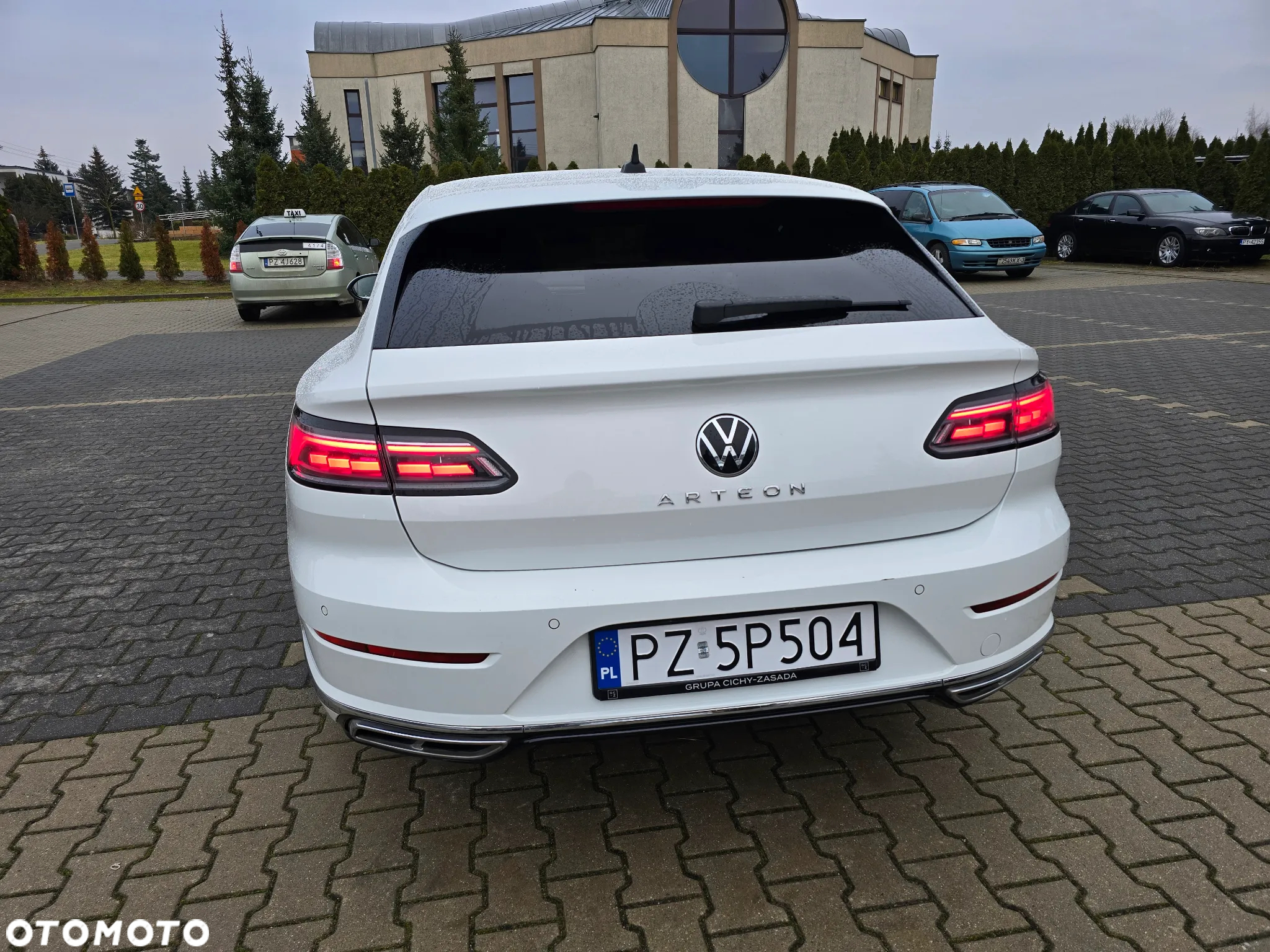 Volkswagen Arteon 2.0 TSI R-Line DSG - 3
