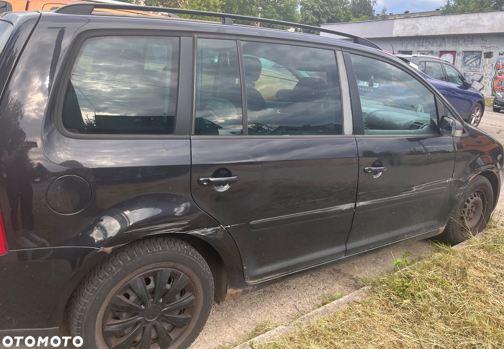 Volkswagen Touran 2.0 TDI DPF Comfortline - 5