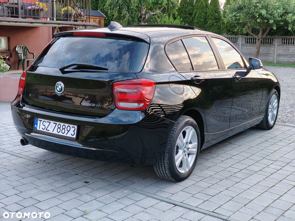 BMW Seria 1 116i - 12