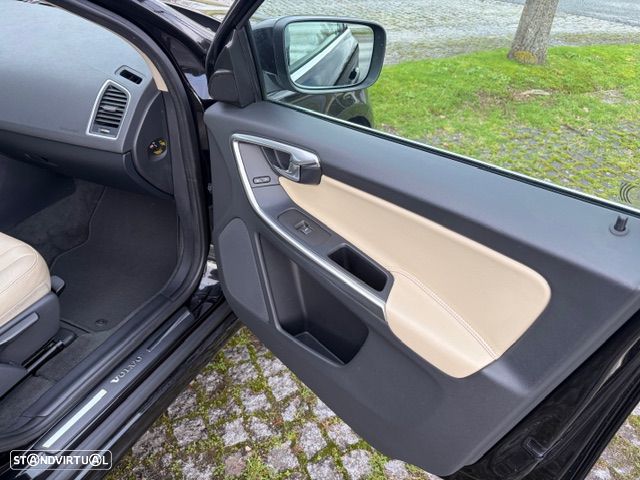 Volvo XC 60 2.0 D4 Dynamic Edition Geartronic - 18