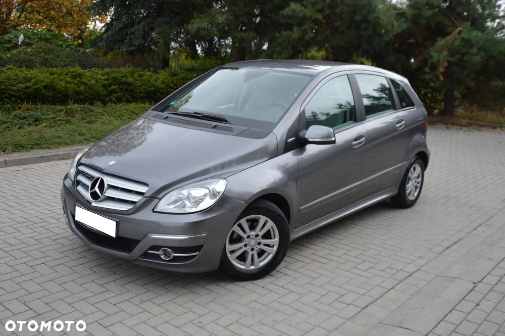 Mercedes-Benz Klasa B 180 BlueEFFICIENCY SPORT EDITION - 1