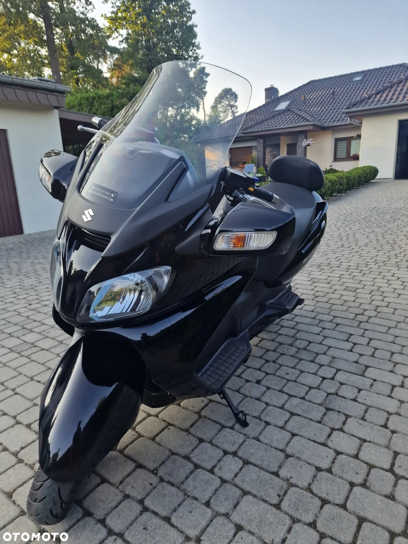 Suzuki Burgman - 3