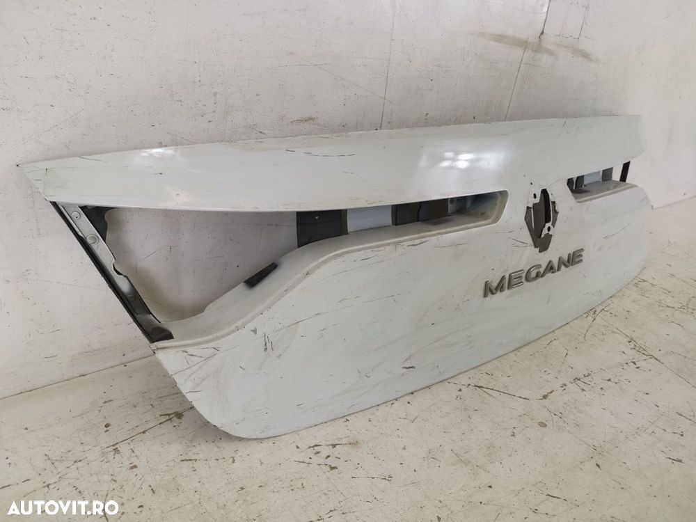 Ornament Haion Renault  Megane 4 2016 2017 2018 2019 2020 Original - 3