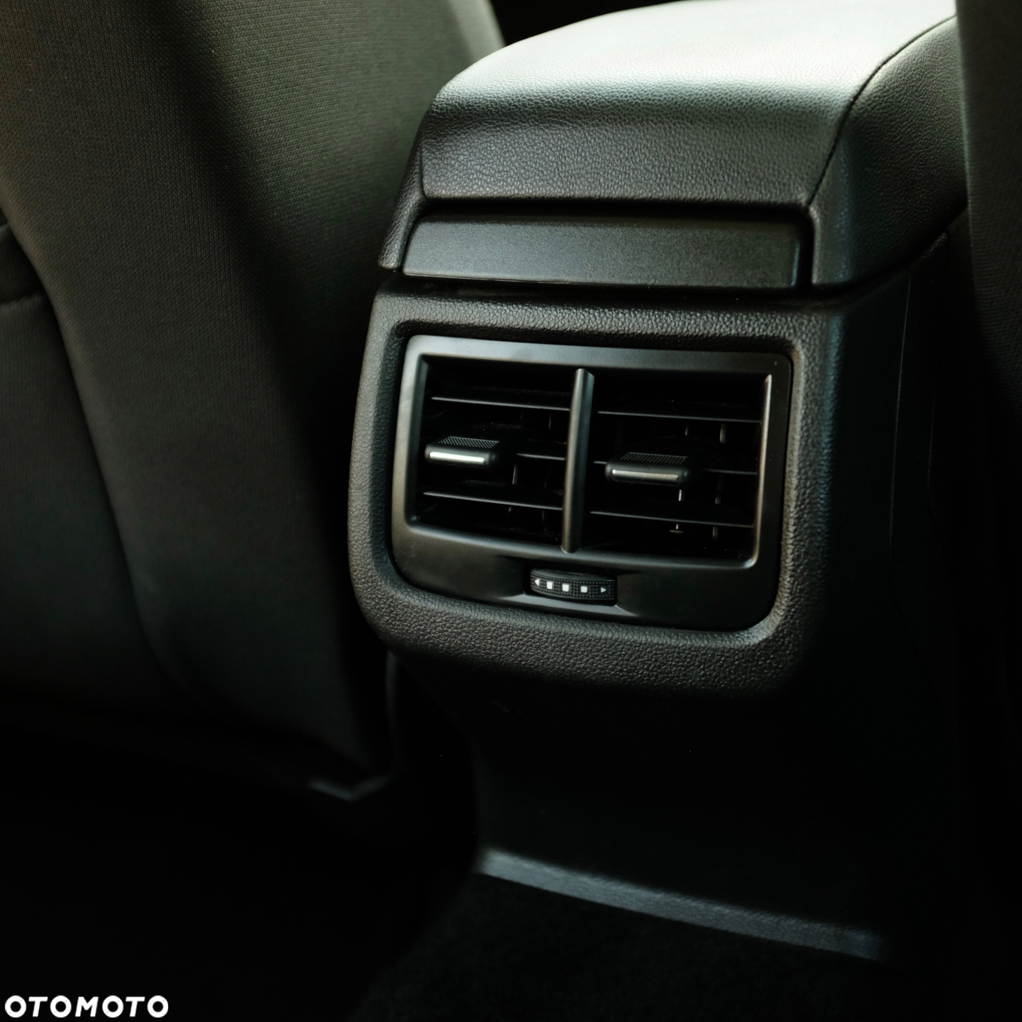 Seat Leon 1.2 TSI Style S&S DSG - 16