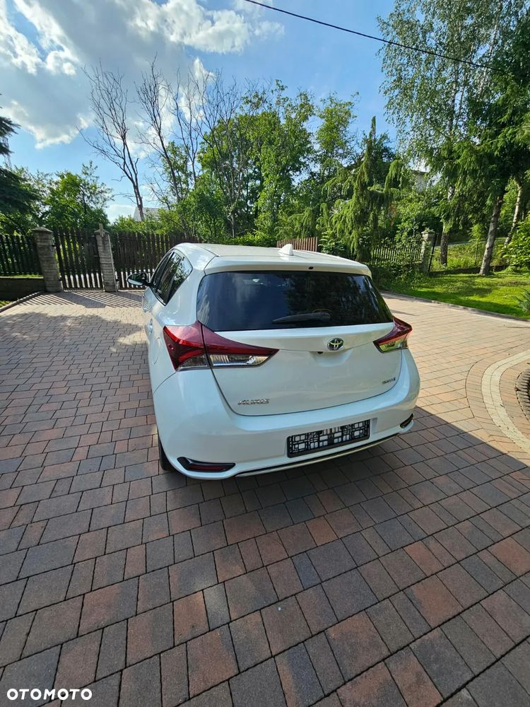 Toyota Auris - 7