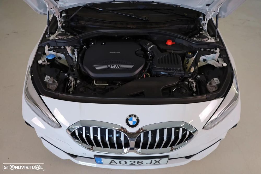 BMW 116 d Pack Desportivo M - 10