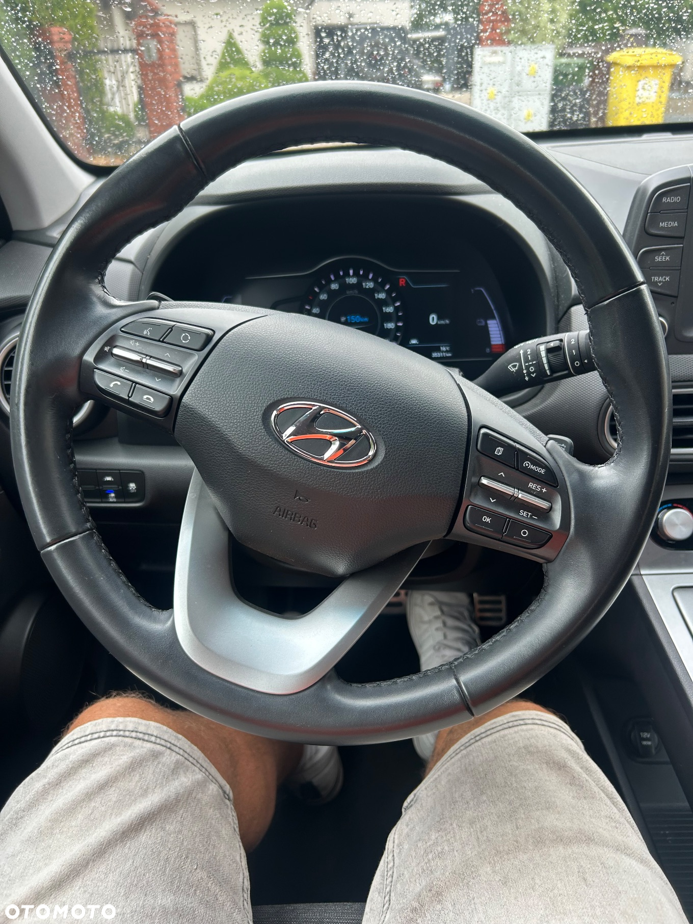 Hyundai Kona Electric 39kWh Premium - 25