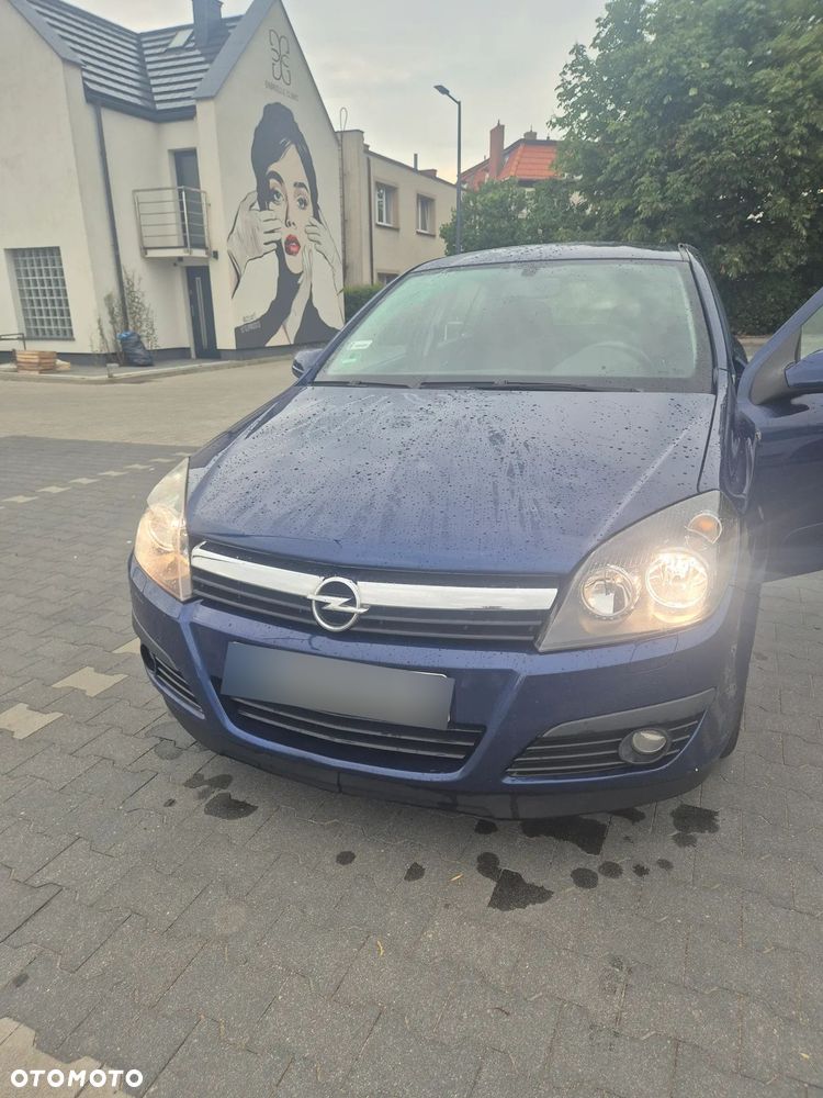 Opel Astra 1.9 CDTI DPF - 25