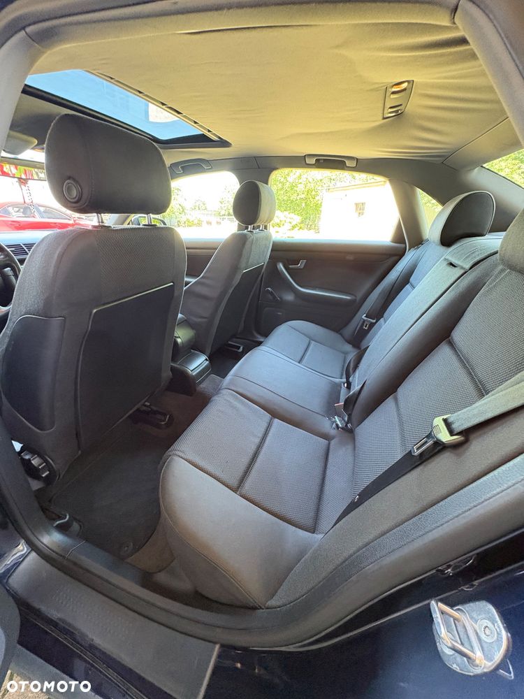 Audi A4 Limousine 1.8T - 11